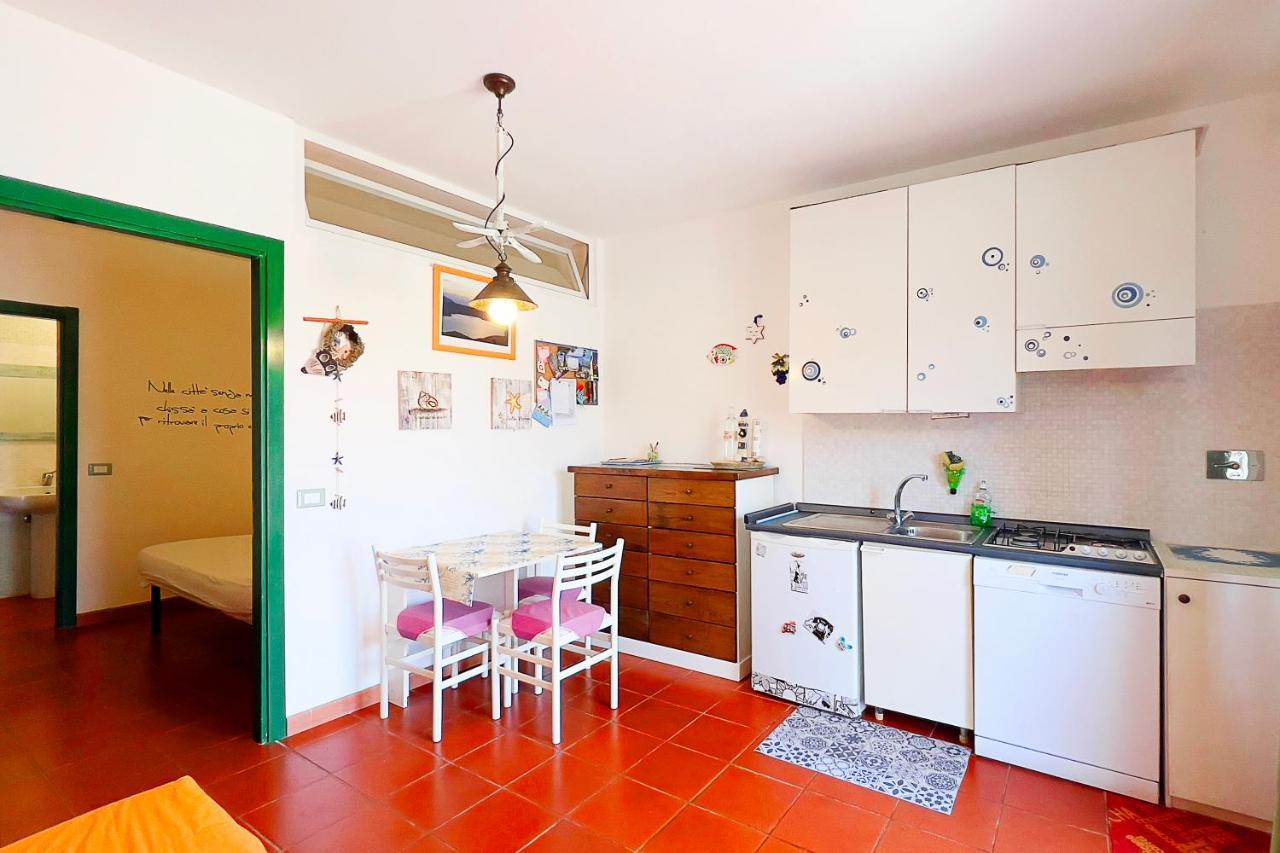 Bilocale Sant'Anna Vicolo Del Mughetto Villa Exterior foto